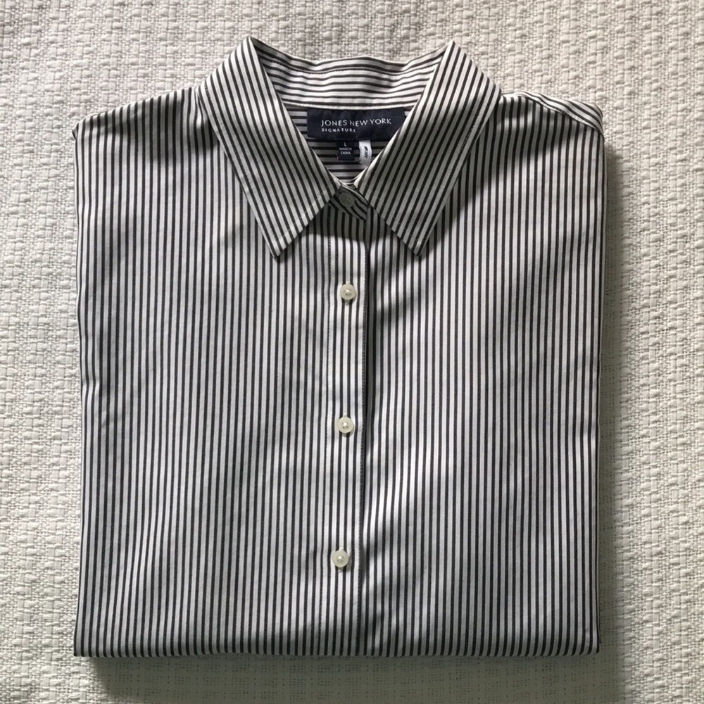 Jones New York pinstripe blouse